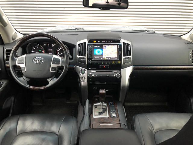Toyota Land Cruiser • 2015 • 56,319 km 2