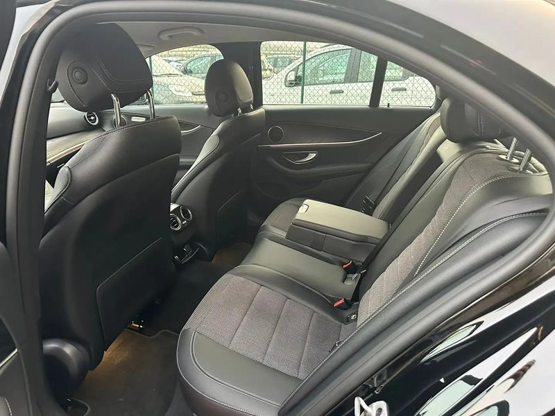 Mercedes-Benz E • 2022 • 55,655 km 6