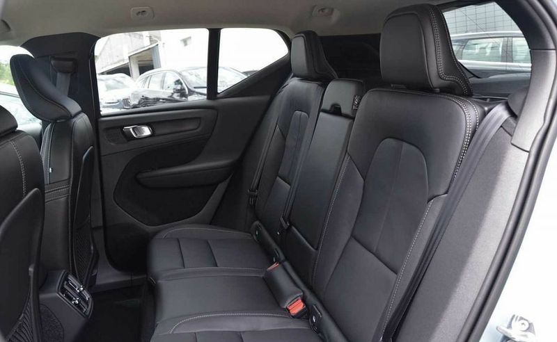 Volvo XC40 • 2018 • 15,500 km 1