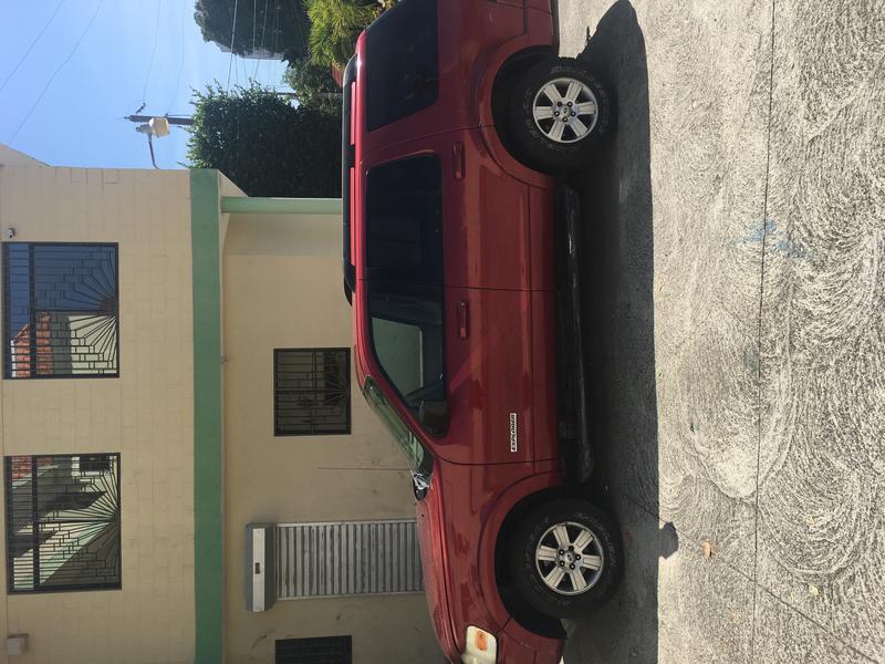 Ford Explorer • 2007 • 135,000 km 3