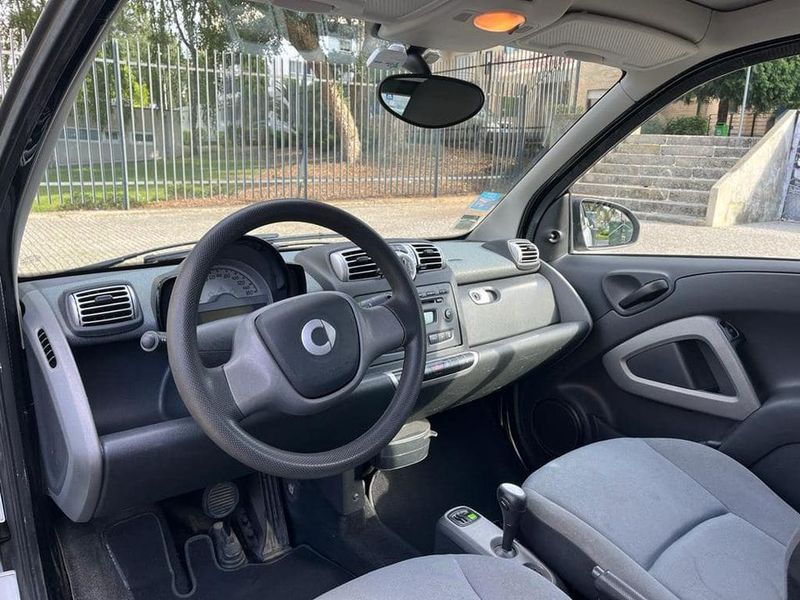 Smart fortwo • 2010 • 96,000 km 5