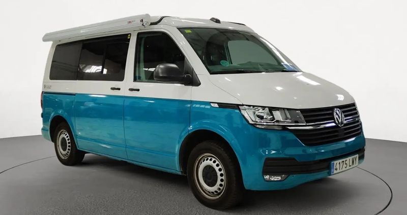 Volkswagen T5 Transporter Shuttle • 2021 • 82,299 km 2