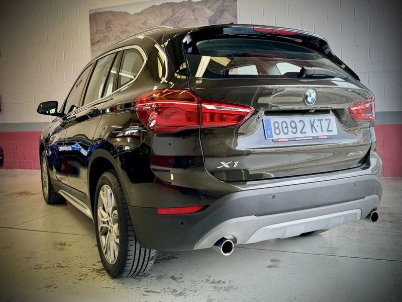 BMW X1 • 2019 • 92,000 km 6