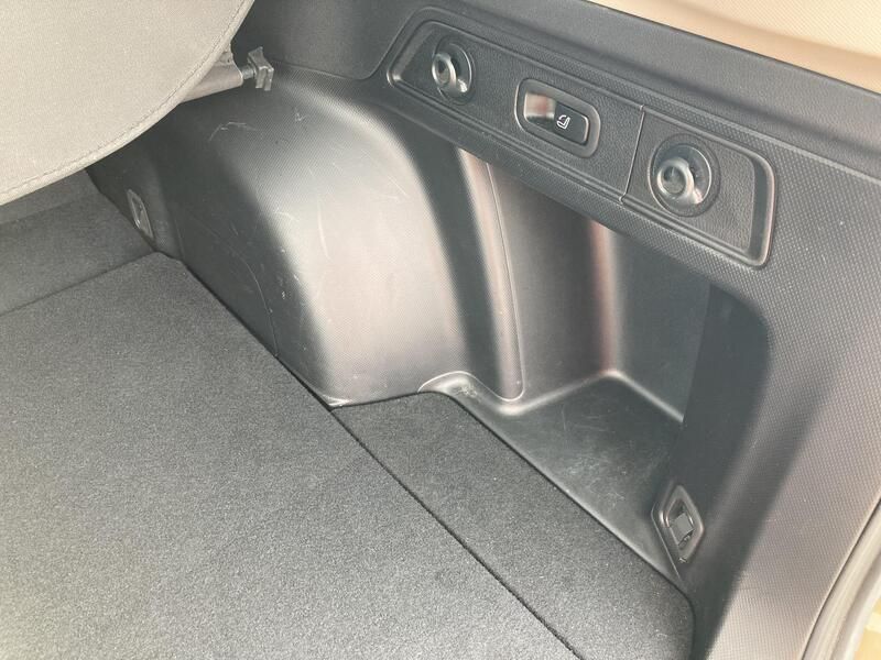 Subaru Forester • 2020 • 105,000 km 18