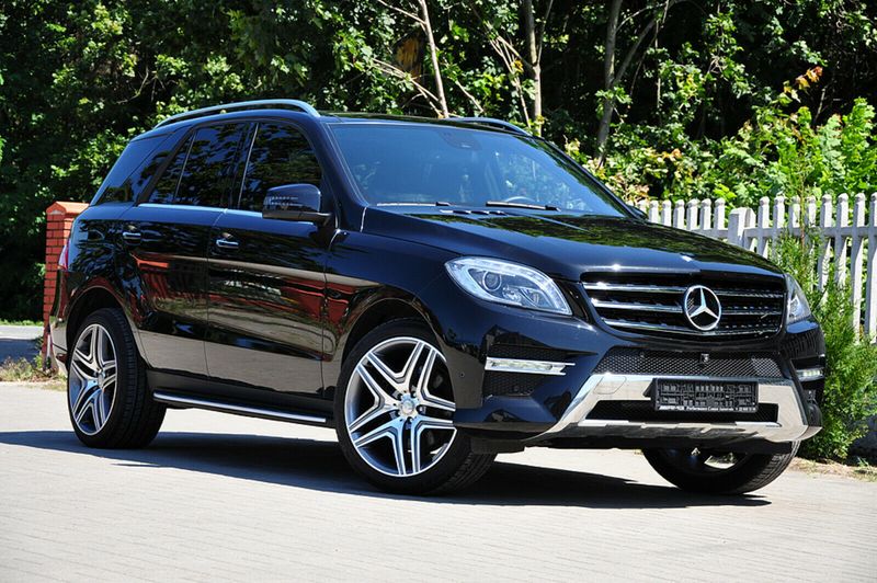 Mercedes-Benz M-Class • 2015 • 196,000 km 1