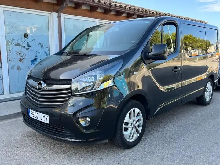 Opel Vivaro • 2017 • 30,500 km 1