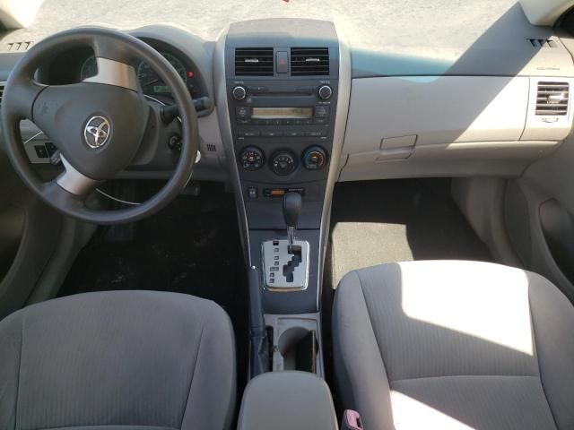 Toyota Corolla • 2010 • 2 km 7