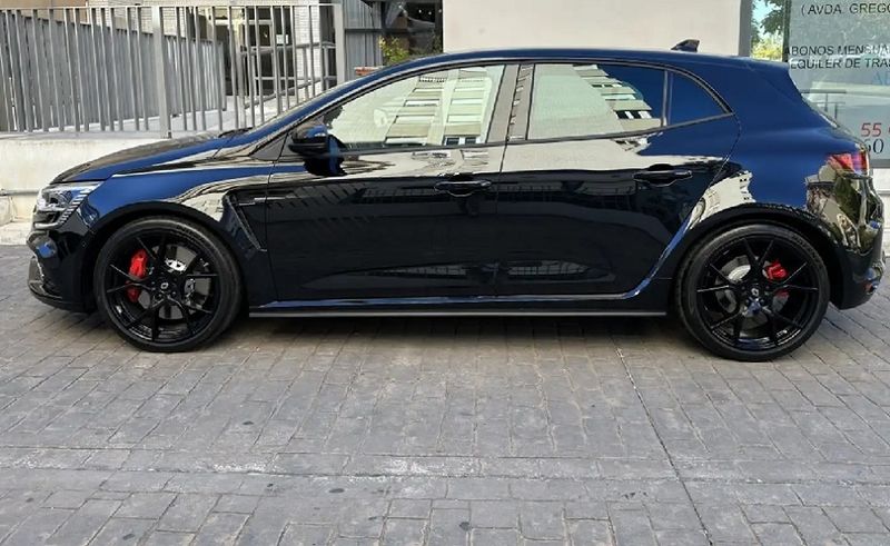 Renault Mégane • 2023 • 29,800 km 9