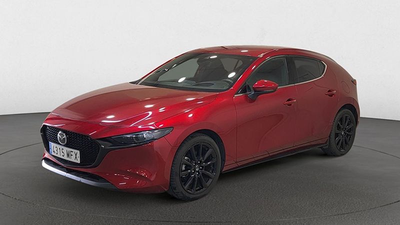 Mazda 3 • 2023 • 18,720 km 2