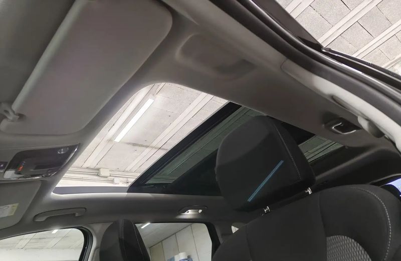 Kia Sorento • 2022 • 26,342 km 6