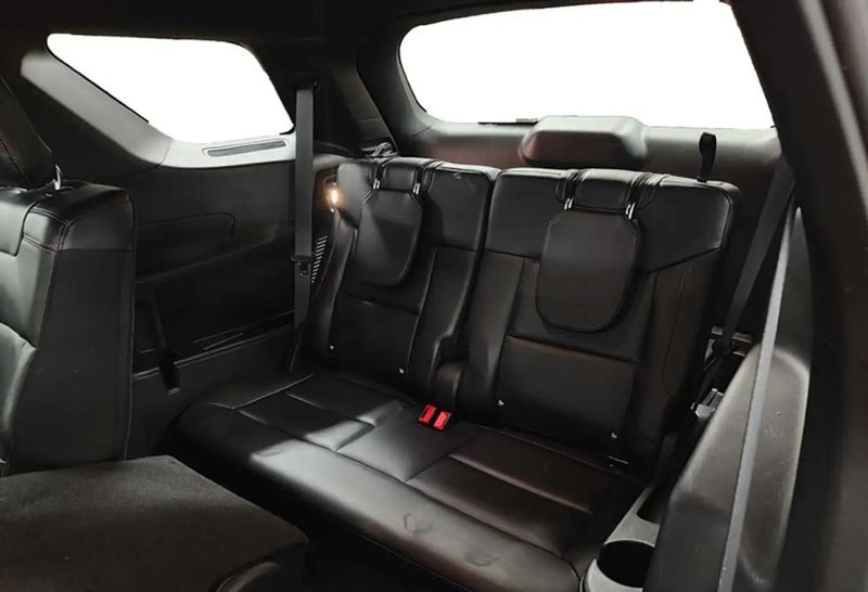 Ford Explorer • 2021 • 100,200 km 6