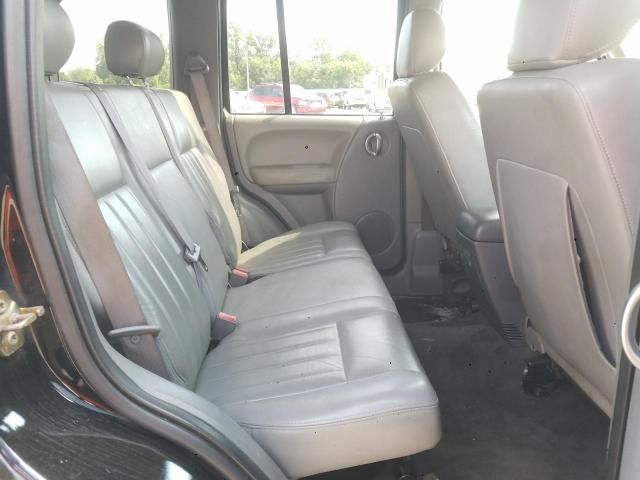 Jeep Liberty • 2005 • 12 km 6