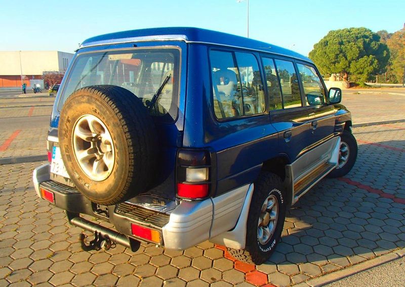 Mitsubishi Pajero • 1998 • 190,000 km 3