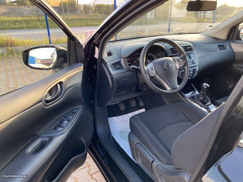 Nissan Pulsar • 2016 • 40,000 km 2