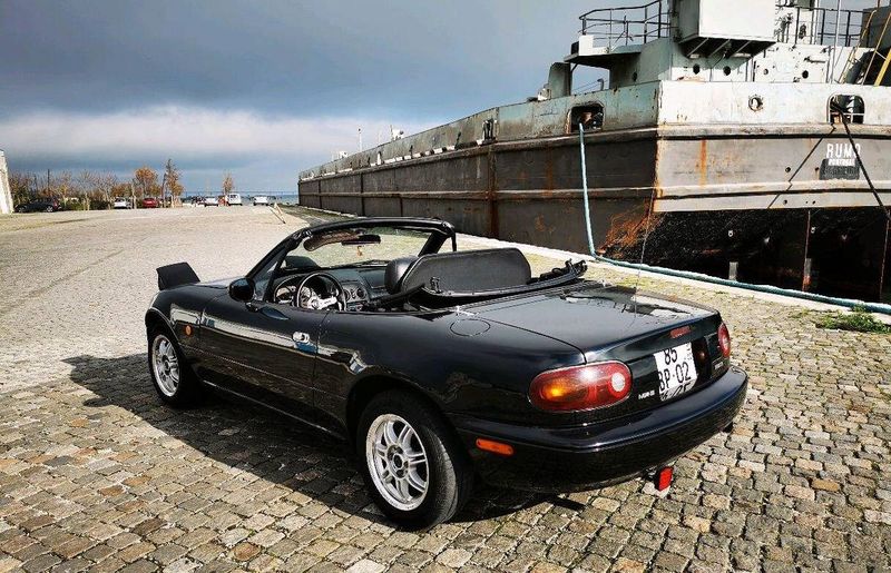 Mazda MX-5 • 1997 • 190,000 km 8