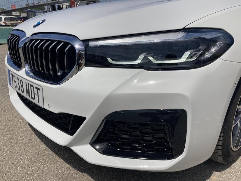 BMW 5 Series • 2023 • 19,800 km 9