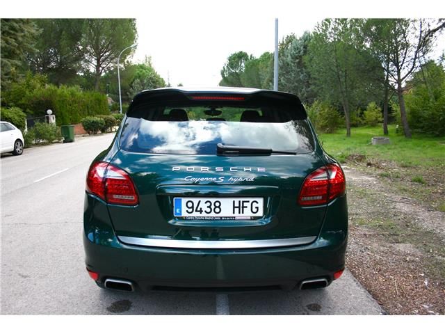 Porsche Cayenne • 2011 • 226,000 km 3