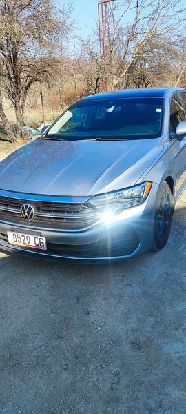 Volkswagen Jetta • 2022 • 80,000 km 1