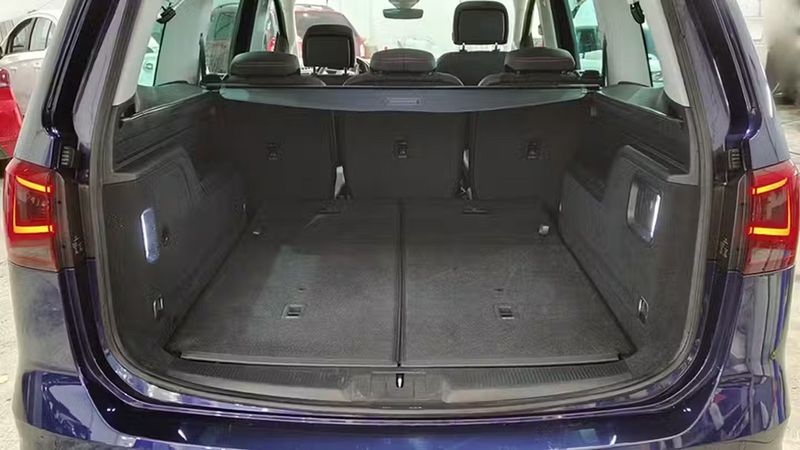 Seat Alhambra • 2020 • 60,499 km 7