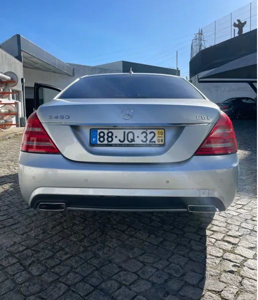 Mercedes-Benz S • 2010 • 202,000 km 2