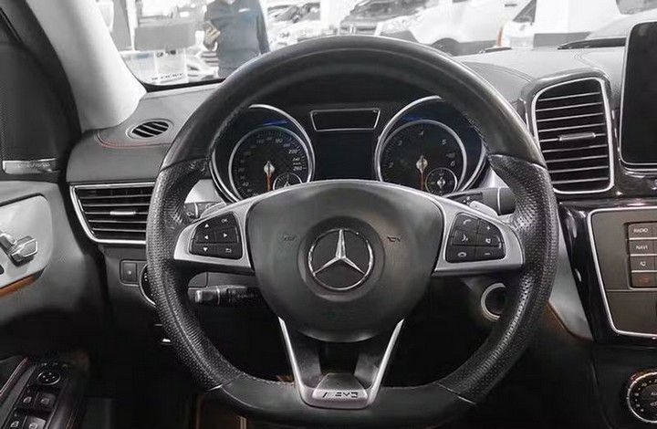 Mercedes-Benz GLE-Class Coupe • 2020 • 78,000 km 13