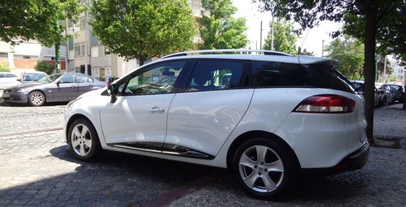 Renault Clio • 2015 • 80,000 km 4