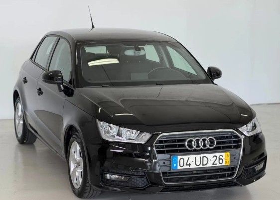 Audi A1 • 2018 • 59,439 km 3