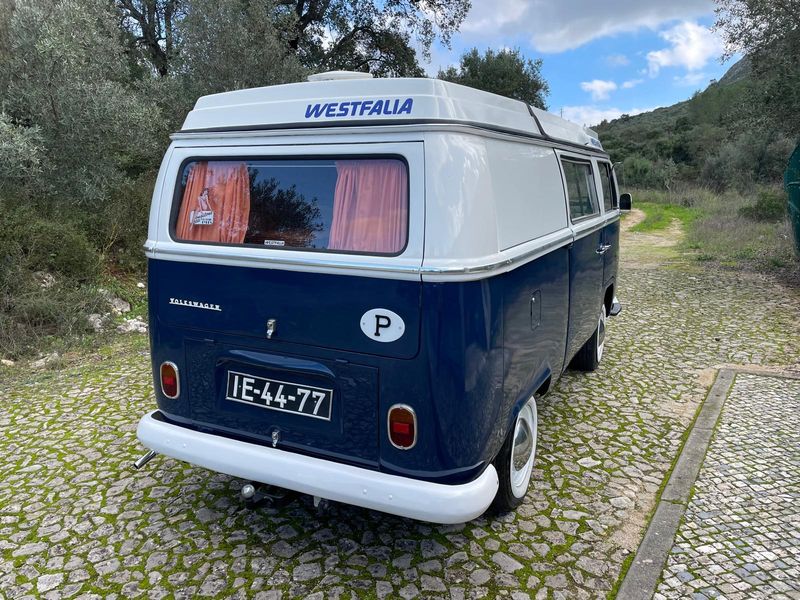 Volkswagen T4 Caravelle • 1971 • 64,000 km 9