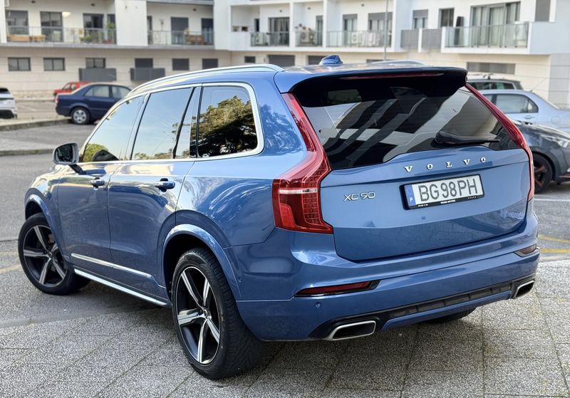 Volvo XC • 2017 • 200,000 km 2