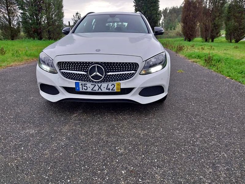 Mercedes-Benz C-Class • 2015 • 208,000 km 1