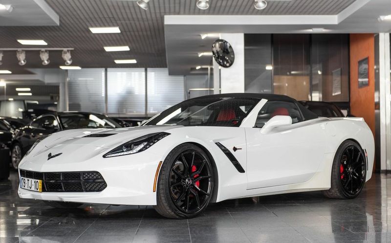 Chevrolet Corvette • 2015 • 15,000 km 1