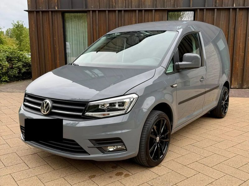 Volkswagen Caddy • 2019 • 120,200 km 1