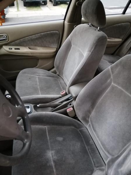 Nissan Sentra • 2001 • 150,000 km 3