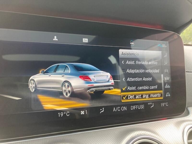 Mercedes-Benz E-Class • 2020 • 30,038 km 43