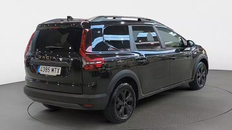 Dacia Dokker • 2024 • 3,809 km 9