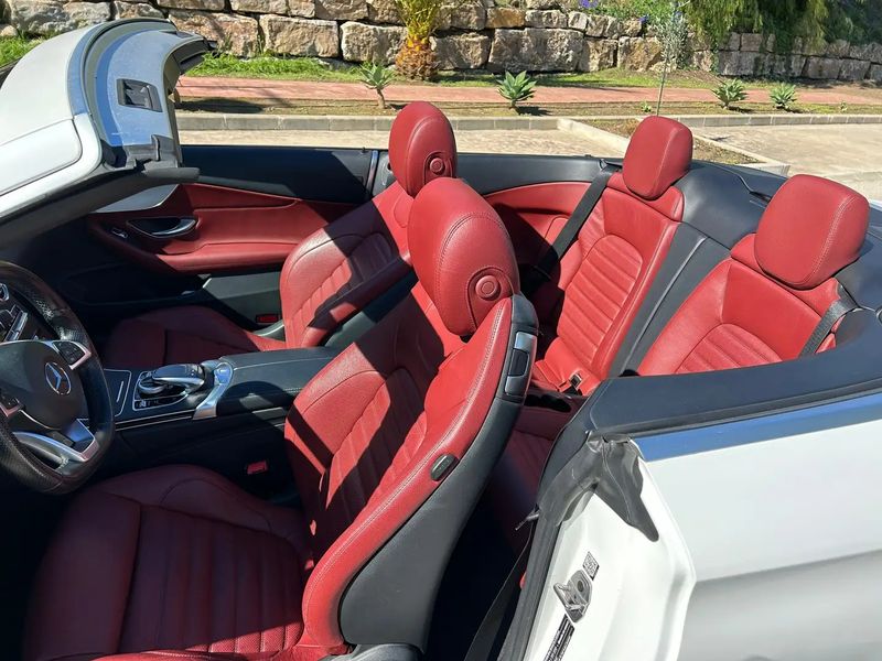 Mercedes-Benz C-Class • 2018 • 109,000 km 4