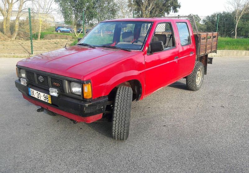 Nissan Pickup • 1990 • 349,999 km 1