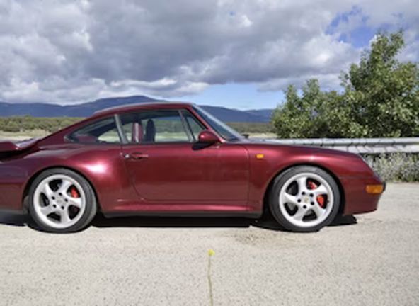 Porsche 911 Turbo • 1995 • 68,000 km 11