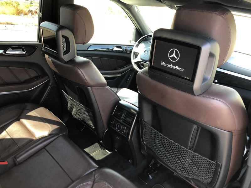 Mercedes-Benz GL-Class • 2014 • 169,000 km 8