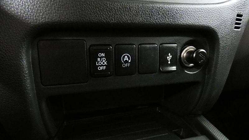 Mitsubishi L200 • 2019 • 78,167 km 25