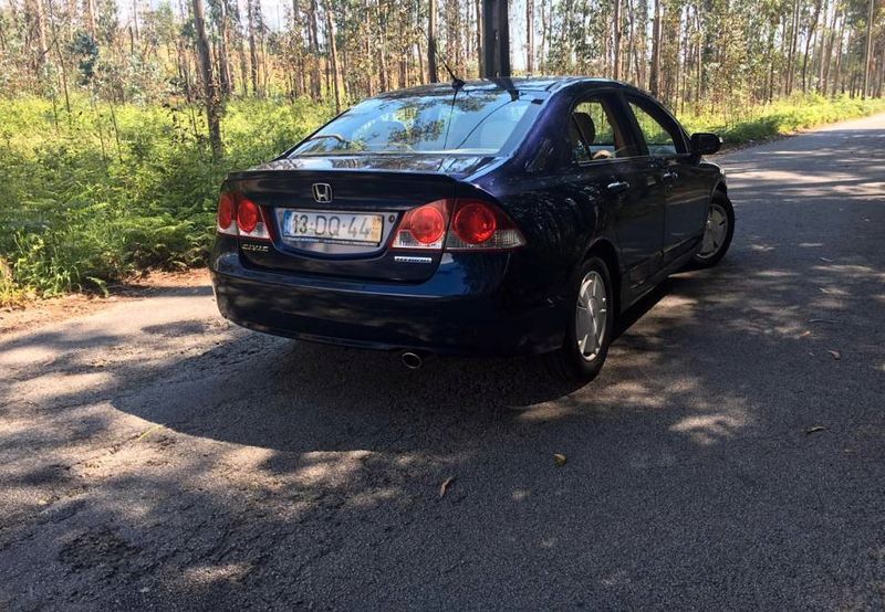 Honda Civic • 2007 • 160,000 km 2