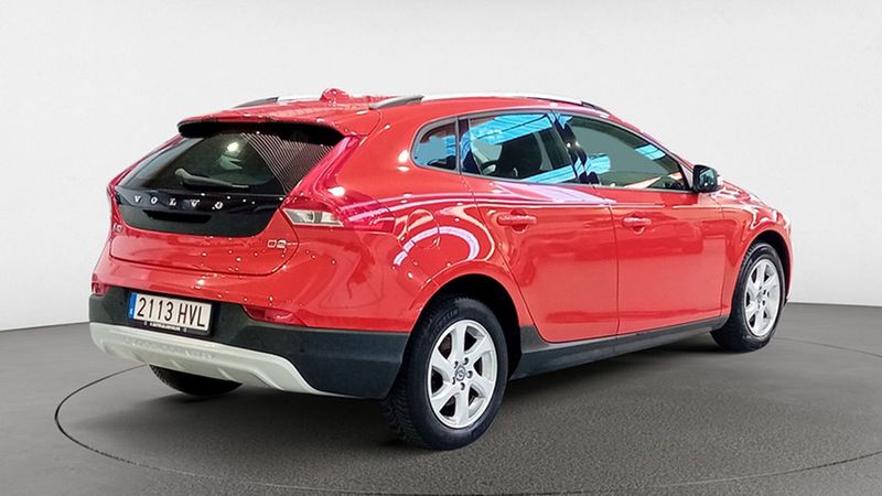 Volvo V40 • 2014 • 128,587 km 4