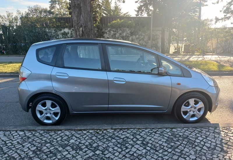 Honda Jazz • 2010 • 160,000 km 3