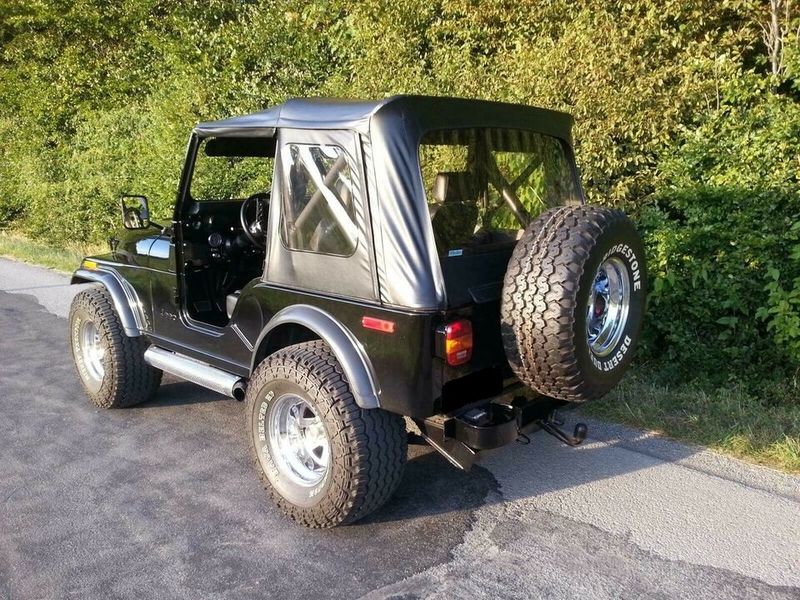 Jeep Cherokee • 1980 • 73,000 km 6