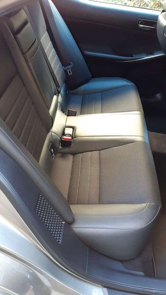 Lexus IS • 2014 • 162,000 km 3