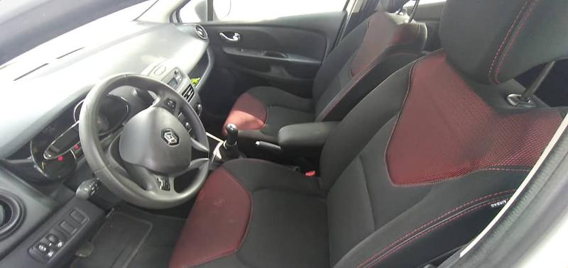 Renault Clio • 2015 • 212,000 km 2
