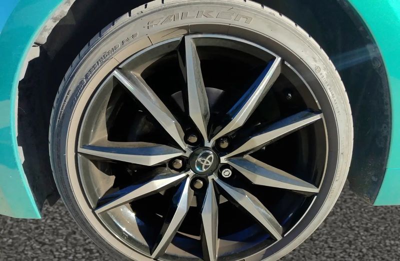 Toyota Corolla • 2024 • 29,800 km 14