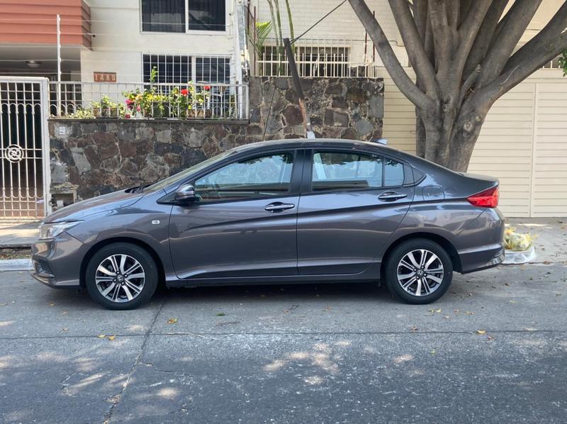 Honda City • 2018 • 55,000 km 3