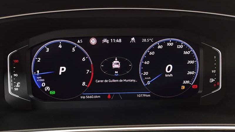 Volkswagen Tiguan • 2023 • 10,800 km 16