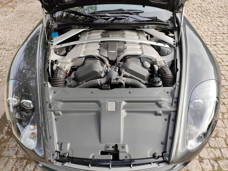 Aston Martin DB9 • 2007 • 58,000 km 8